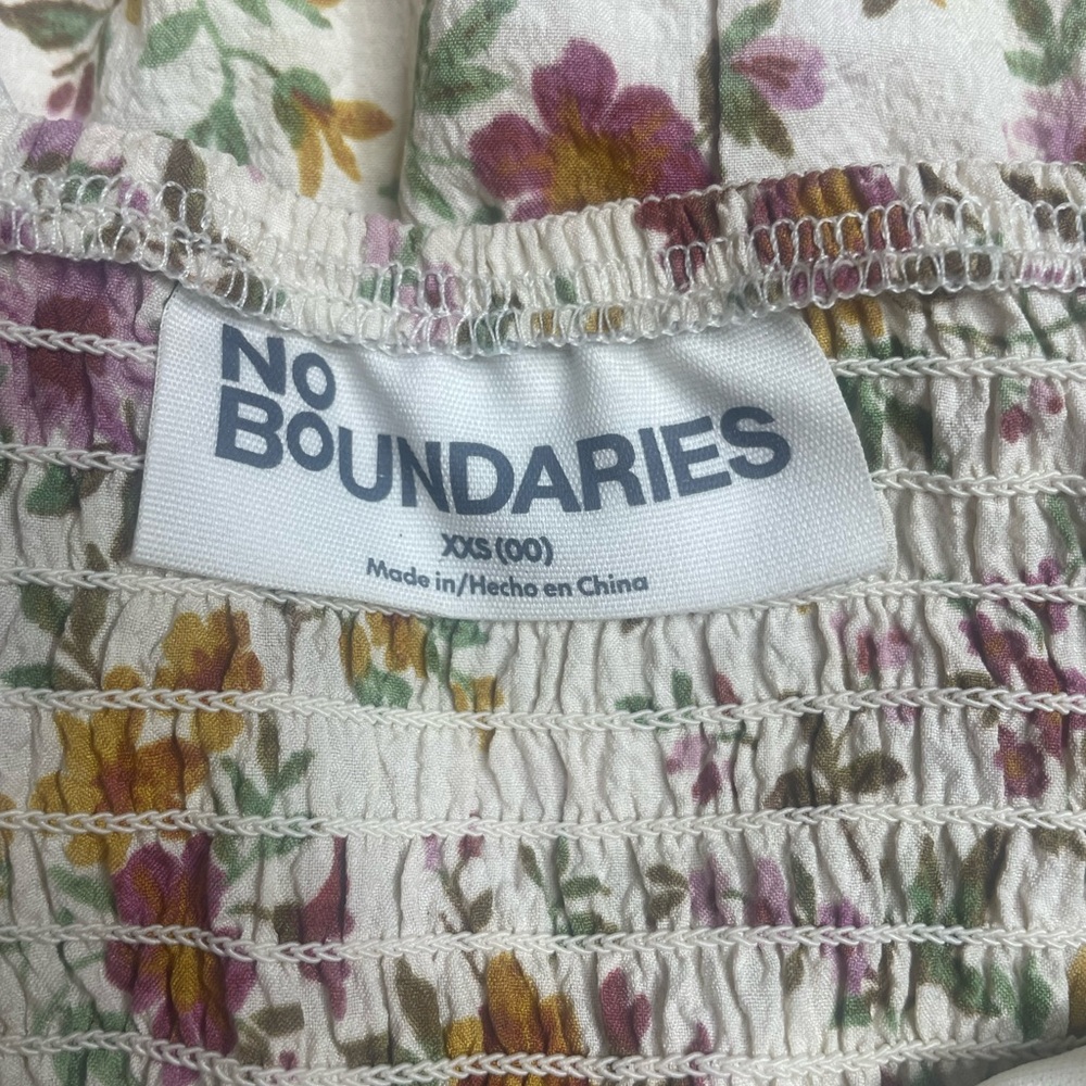 Short Sundress - Picture 3 of 3